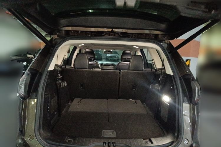 Used Ford Edge 2016 EcoBoost 245 Two-Wheel-Drive Titanium 7-Seater