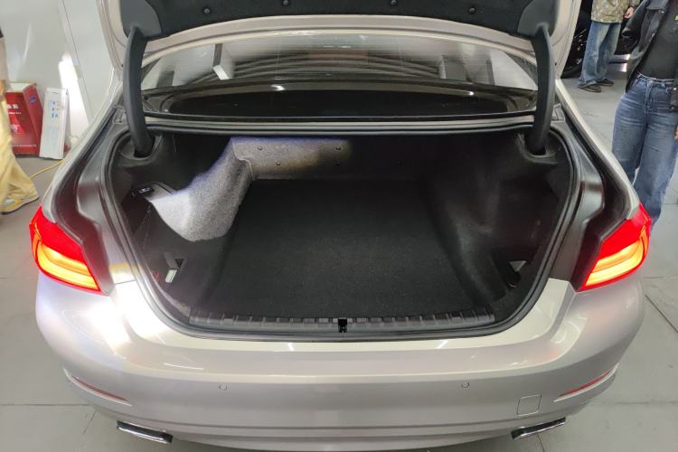 Used BMW 5 Series 2018 528Li Launch Special Edition