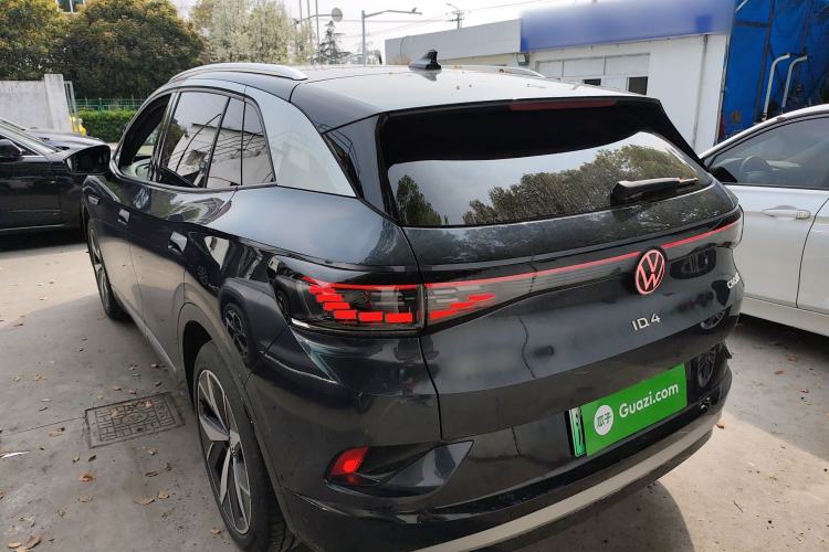 Used Volkswagen ID.4 CROZZ 2024 Facelifted PRO Rear Left 45 Deg