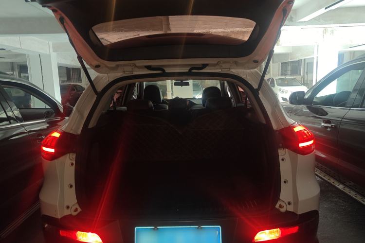 Used Leopaard CS10 2017 2.0T Automatic Urban Version Trunk