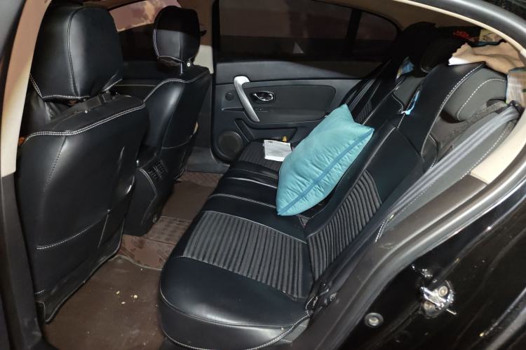 Used Renault Latitude 2013 2.0L CVT Fashion Edition