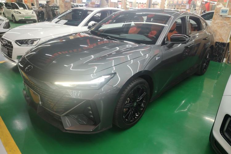 Used CHANGAN UNI-V iDD 2023 ZhiDian iDD 1.5T 113km Smart & Fun Version