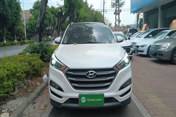 Used Hyundai Tucson 2015 1.6T Dual-Clutch Two-Wheel-Drive Smart Model Front