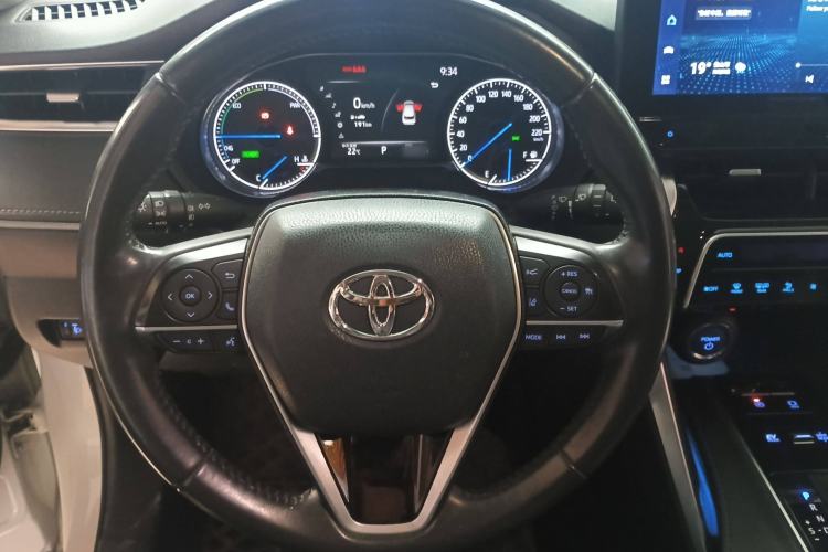 Used Toyota Harrier 2022 Dual-Engine 2.5L CVT Four-Wheel Drive Luxury Edition