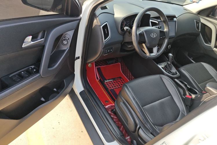 Used Hyundai ix25 2015 1.6L Automatic Two-Wheel Drive Smart GLS Trim
