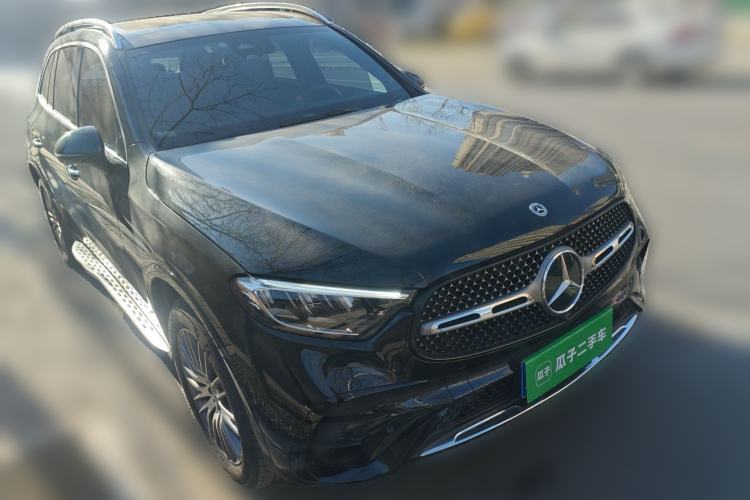 Used Mercedes-Benz GLC 2024 Refreshed GLC 300 L 4MATIC Dynamic Version 5 Seats Front Right 45 Deg