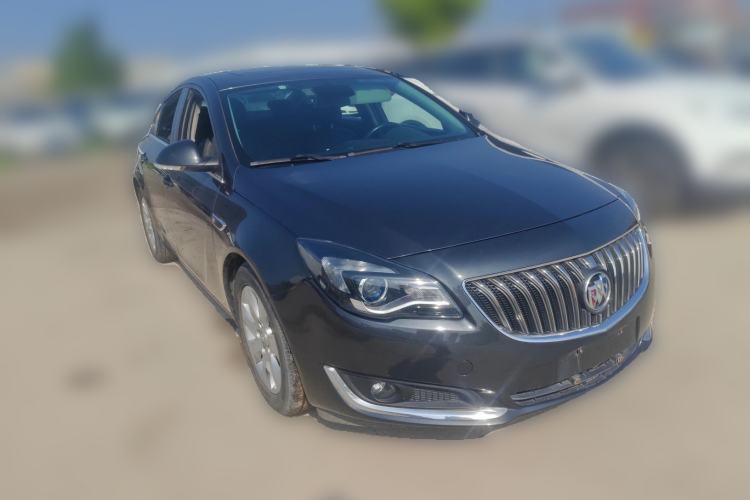 Used Buick Regal 2014 1.6T Fashionable Tech Edition Front Right 45 Deg
