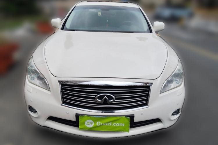 Used Infiniti Q70 2013 Q70L 2.5L Comfort Edition Front