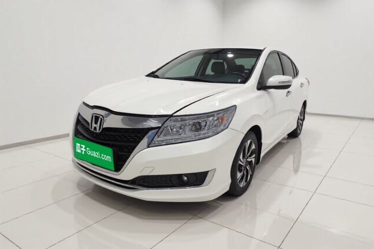 Used Honda Crider 2016 1.8L CVT Luxury Edition Front Left 45 Deg