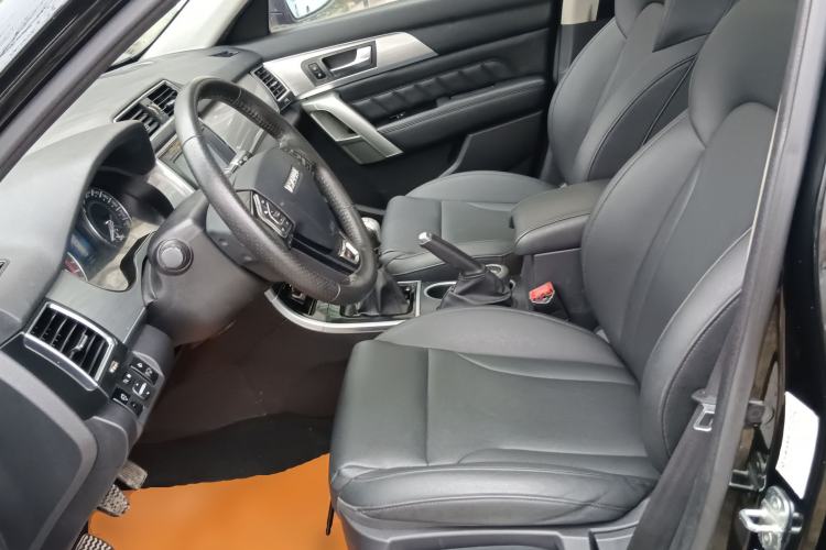 Used Haval H2 2016 Red Label 1.5T Manual Two-Wheel Drive Elite Model