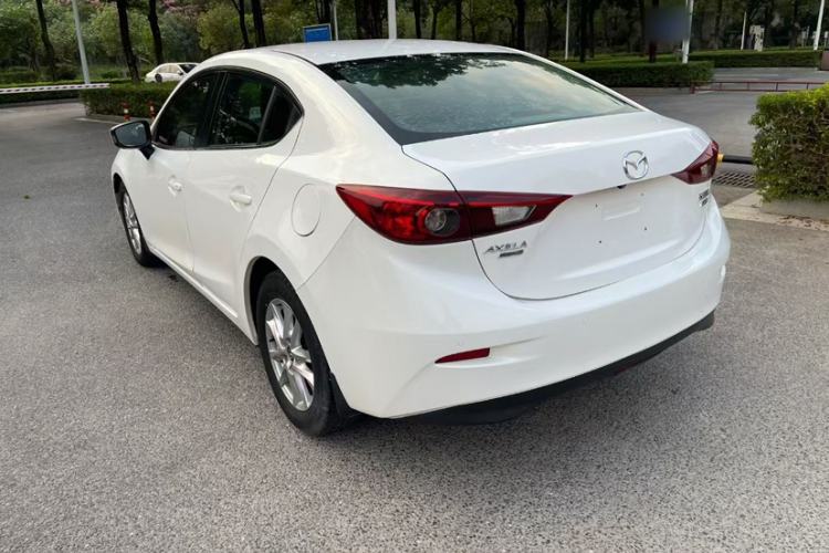 Used Mazda Mazda 3 Axela 2014 Sedan 1.5L Automatic Luxury Model