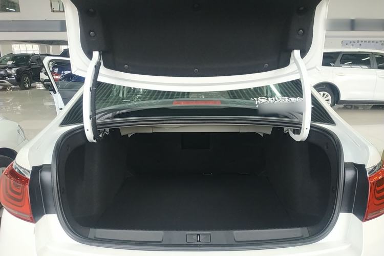 Used Citroen C4 Sega 2016 1.6L Automatic Luxury Model
