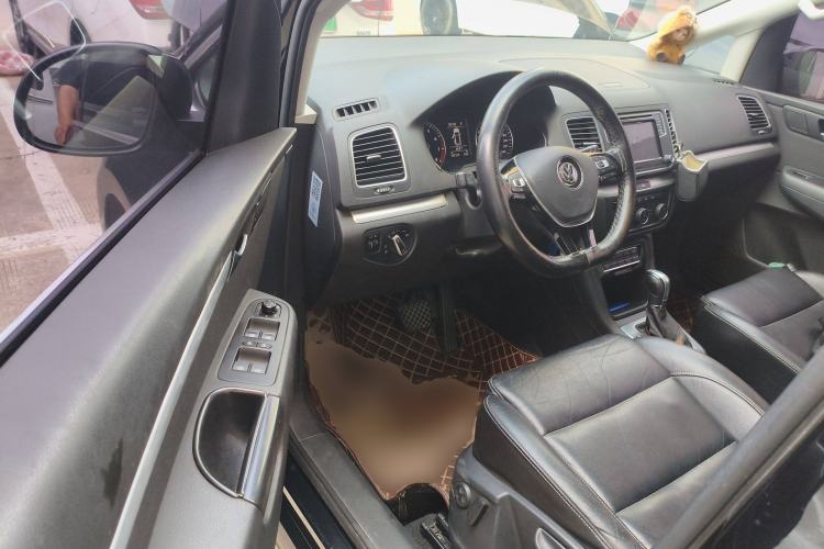 Used Volkswagen Sharan 2016 380TSI Comfort Edition 7-Seater Driver Seat