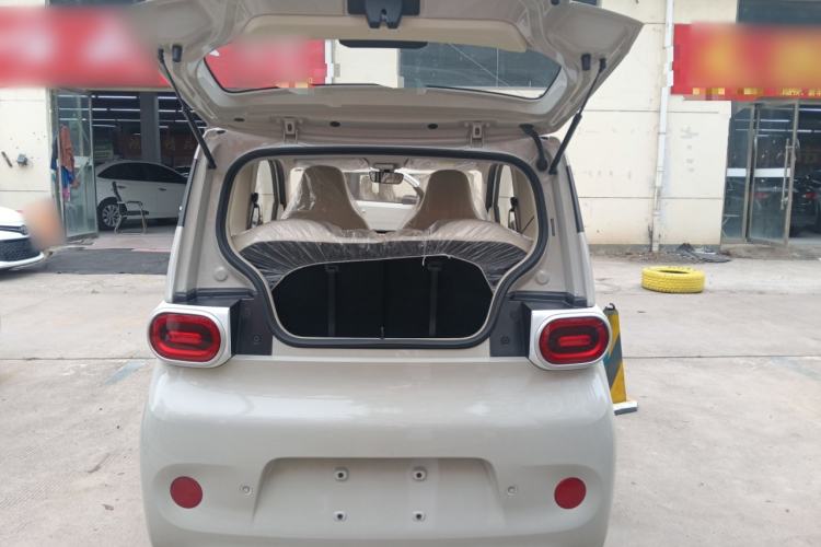 Used Wuling Hongguang MINIEV 2024 3rd Generation 215km Youth Edition
