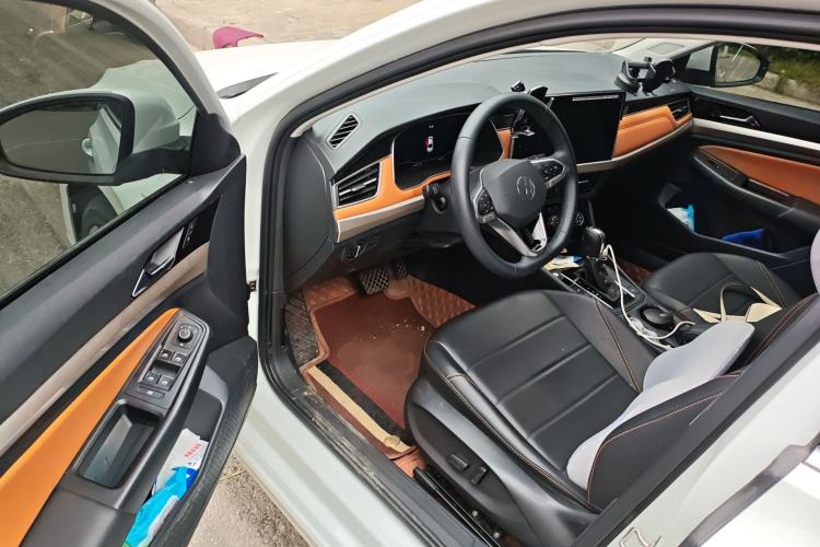 Used Volkswagen Bora 2023 200TSI DSG YueXing PRO Edition Driver Seat