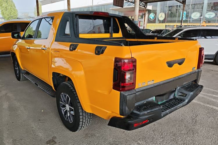 Used JMC Yuhu EV 2022 4x2 LX JX1032PSEF5BEV Exterior 2