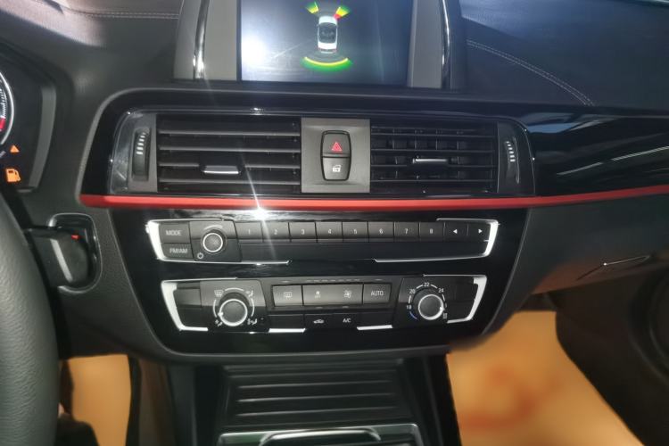 Used BMW 2 Series (Import) 2018 220i Convertible Coupe Sports Design Package
