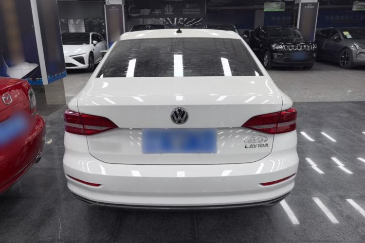 Used Volkswagen Lavida 2019 1.5L Automatic Comfort Edition China VI Standard
