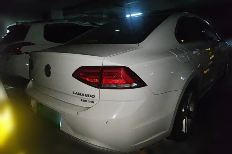 Used Volkswagen Lamando 2017 280TSI Manual Comfort Edition