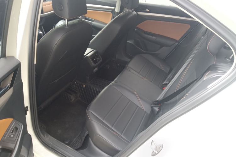 Used Volkswagen Bora 2023 200TSI DSG YueXing PRO Edition Left Rear Seat