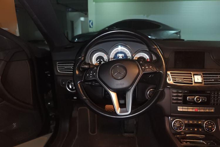 Used Mercedes-Benz CLS 2012 CLS 300 CGI Steering Wheel