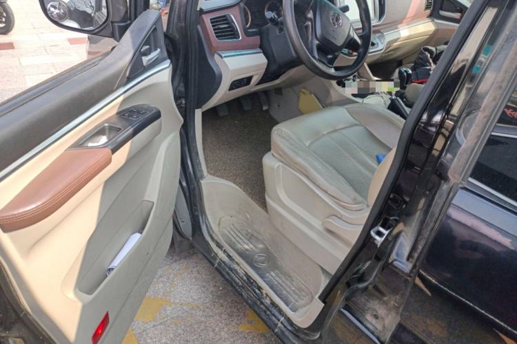 Used FORTHING Lingzhi 2018 M5L 1.6L 7-Seater Luxury Model