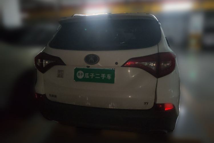 Used BYD Song 2017 Gaishi Upgrade Edition 1.5TI Manual Elite Model
