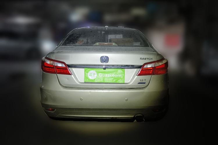 Used CHANGAN Raeton 2014 1.8T Automatic Elite Anniversary Edition China IV Standard
