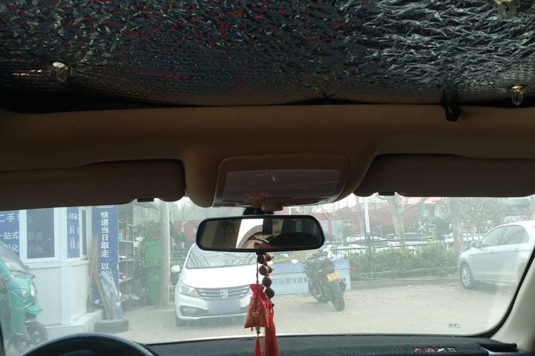 Used Zotye Domy X5 2015 1.5T Manual Luxury Version China IV Standard
