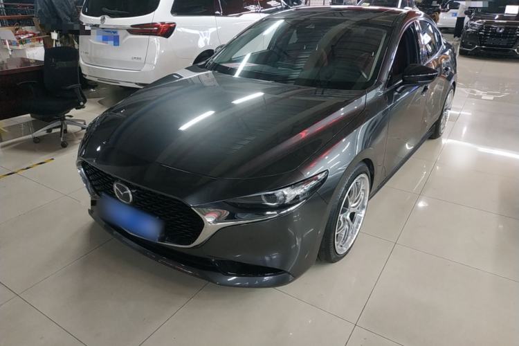 Used Mazda 3 Axela 2022 2.0L Automatic Zhi Rui Obsidian Edition