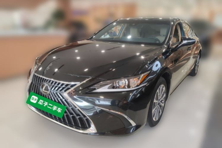 Used Lexus ES 2023 200 Excellence Edition