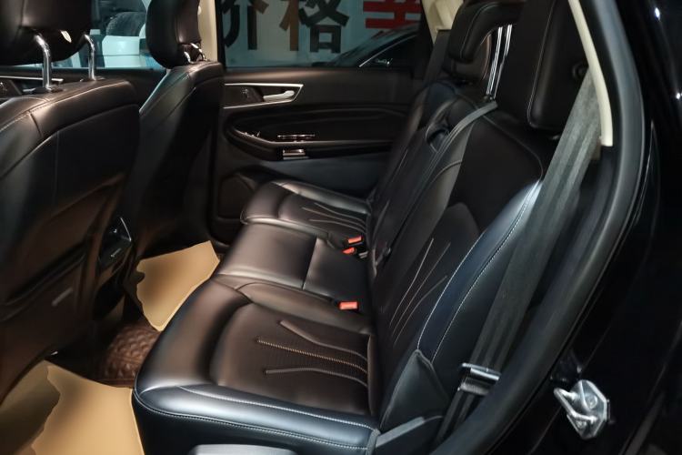 Used Ford Edge 2021 PLUS EcoBoost 245 Two-Wheel-Drive Titanium 7-Seater Left Rear Seat