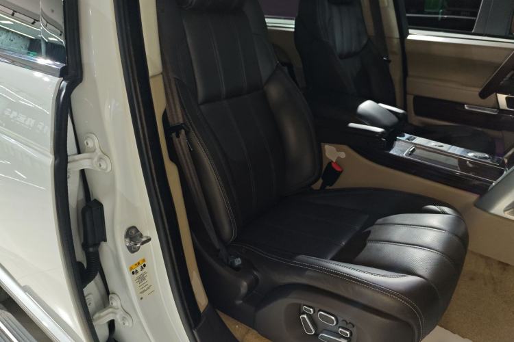 Used Land Rover Range Rover 2014 3.0 SC V6 Vogue SE Long-Wheelbase Edition
