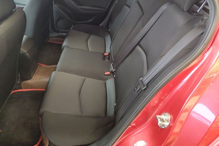 Used Mazda Mazda 3 Axela 2019 Cloud-Controlled Version Sedan 1.5L Automatic Comfort Trim China VI Standard
