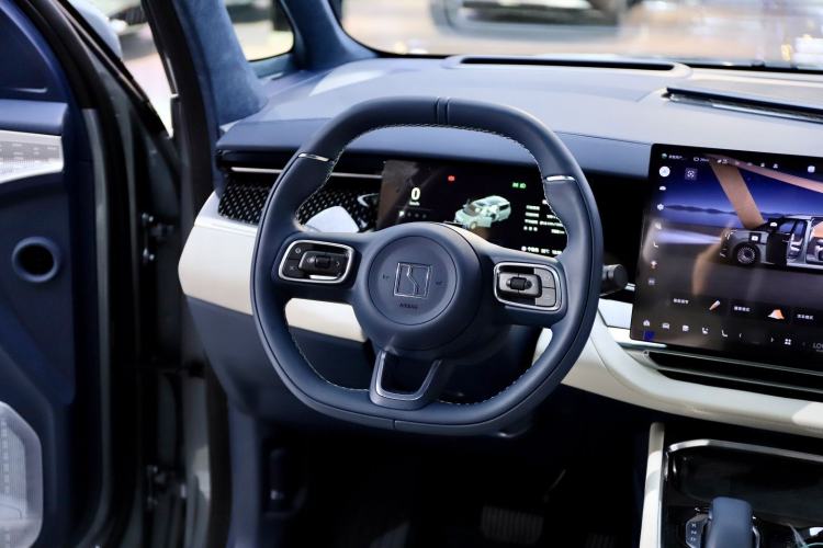 Used Zeekr 009 2024 Six-Seat Executive Version 4WD 140 kWh