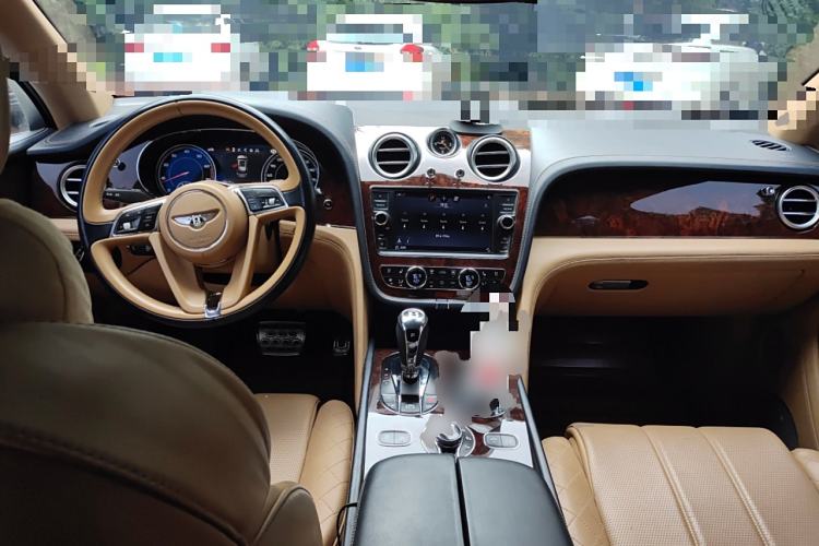 Used Bentley Bentayga 2016 6.0T Standard Edition
