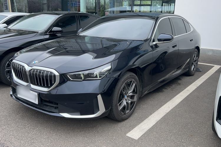 Used BMW 5 Series 2024 530Li Leading Luxury Package