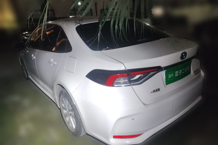 Used Toyota Corolla 2021 Dual-Motor 1.8L E-CVT Elite Edition
