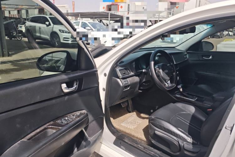 Used Kia K5 2016 1.6T Automatic LUX
