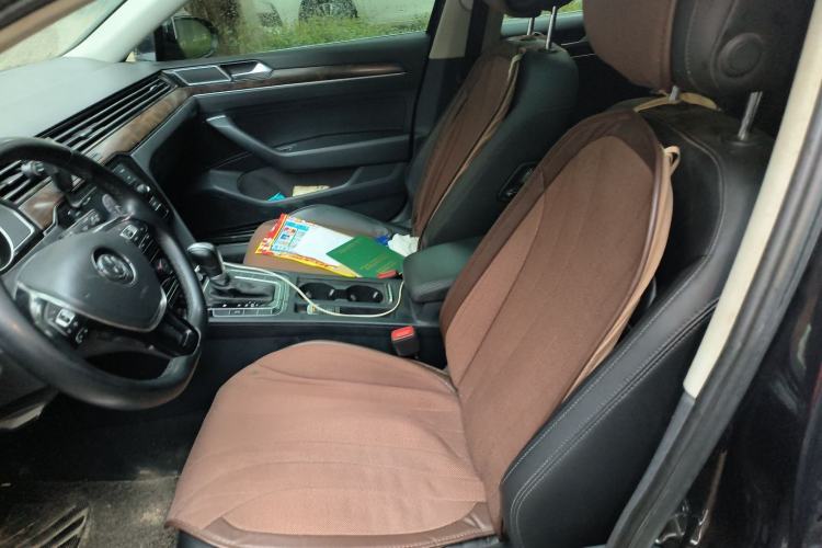 Used Volkswagen Magotan 2019 330TSI DSG Leading Model China VI Standard