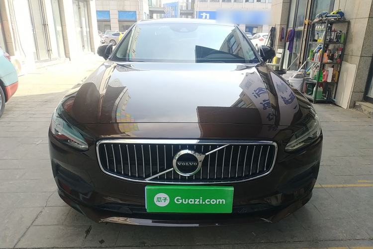 Used Volvo S90 2017 T4 Zhiyuan Edition