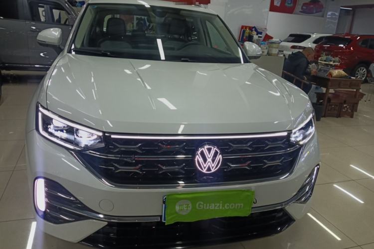 Used Volkswagen Tayron 2023 Revised Version 380TSI All-Wheel Drive R-Line High-Energy Edition Front