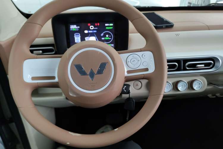 Used Wuling Hongguang MINIEV 2024 3rd Generation 215km Youth Edition