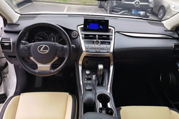 Used Lexus NX 2016 200 All-Wheel Drive FENGSHANG Version Center Console
