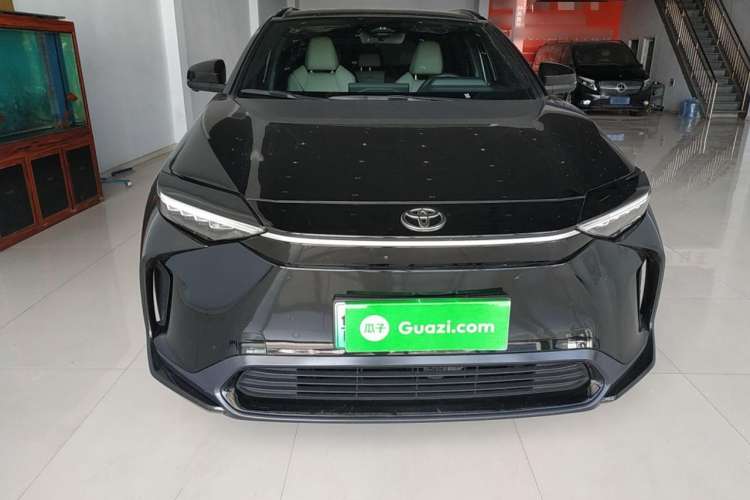 Used Toyota FAW bZ4X 2022 Two-Wheel Drive Long-Range PRO Version
