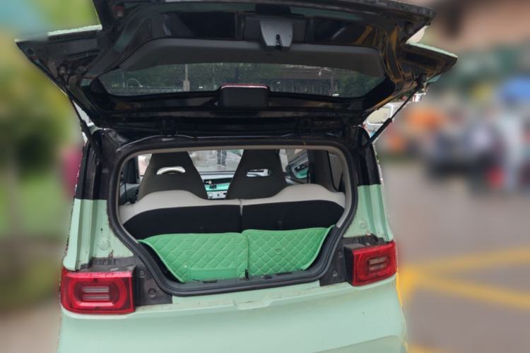 Used Wuling Hongguang MINIEV 2021 Macaron Sandwich Model 120 km Lithium Iron Phosphate Trunk
