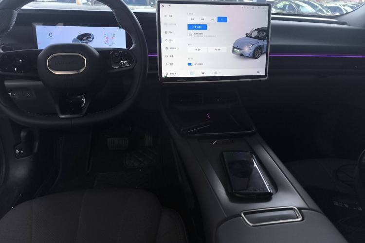 Used Lynk & Co 07 2024 EM-P 126 Long-Range Halo
