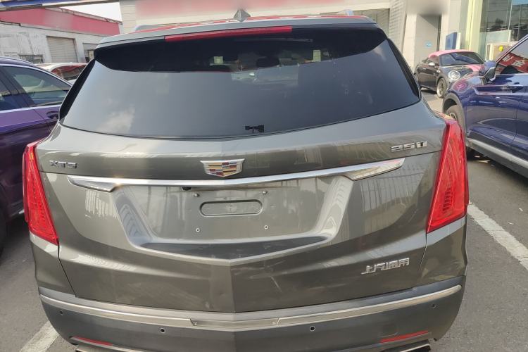 Used Cadillac XT5 2018 25T Luxury Model