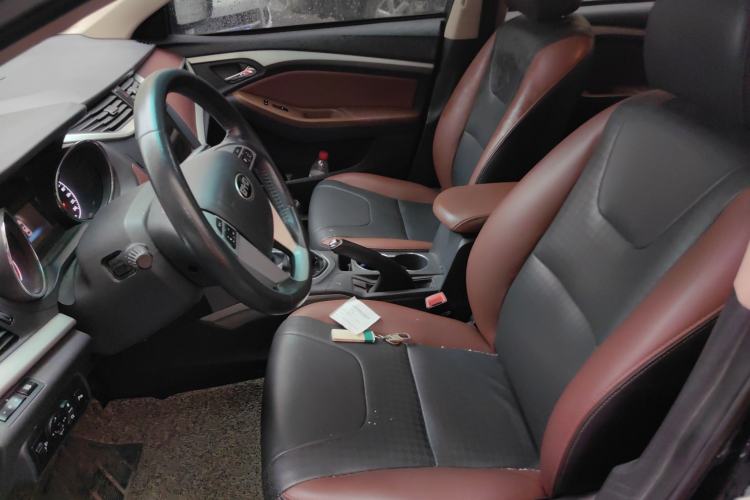 Used BYD G5 2014 1.5TI Manual Luxury Edition