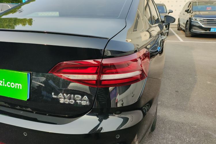 Used Volkswagen Lavida 2024 300TSI DSG Starry Sky Leading Edition
